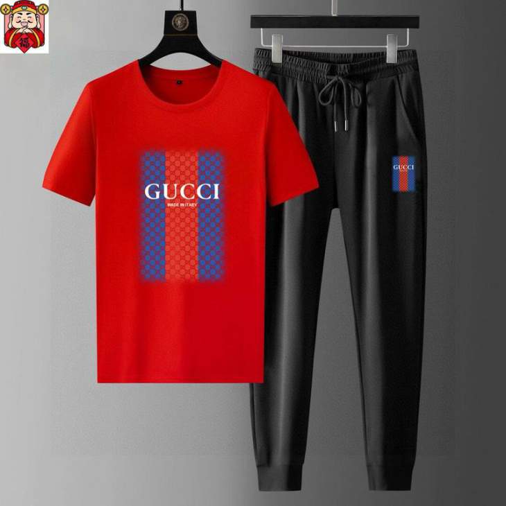 Picture of Gucci Shirt Pant Suits _SKUGucciM-5XLkdtr9522263